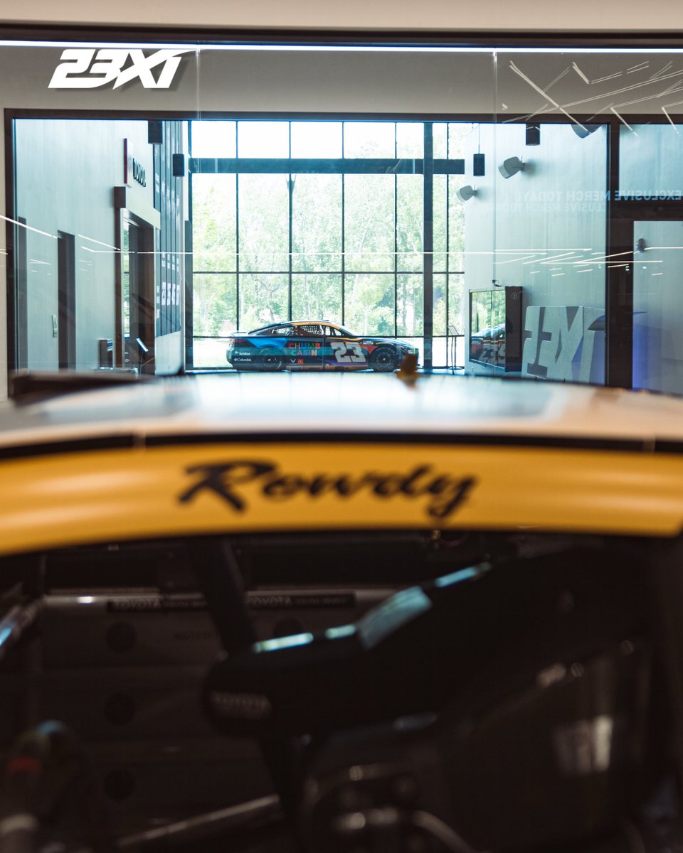 23XIRacing's tweet photo. 4 chances to kiss the bricks. 🧱 https://t.co/7fxU4xnvZO