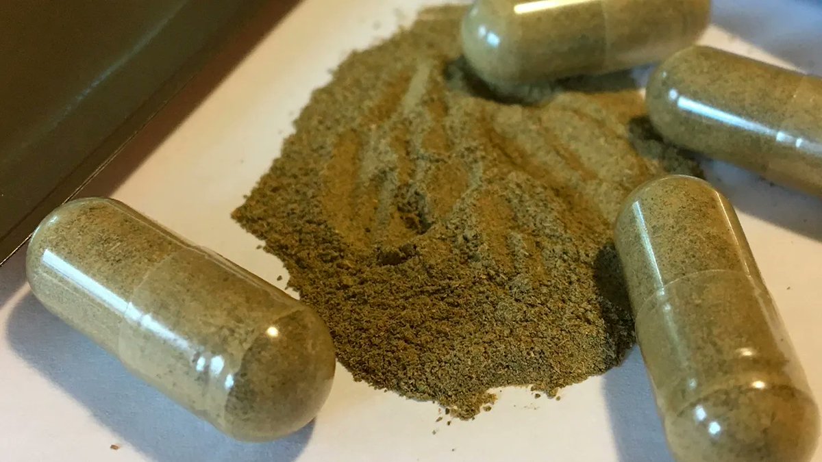 MarioNawfal's tweet photo. 🇺🇸 Fmr. Obama press aide just caught a felony charge in Minneapolis.

Adam Fetcher, once a White House spox, later the city’s $200k communications boss under Mayor Jacob Frey, allegedly swiped a coworker’s debit card right after rehab and blew $481 on kratom at a smoke shop.

Also accused of lifting cash and cards from 2 other city employees.

Fired in early July, and charged this week.

Another mess for Frey in a city already drowning in fraud scandals, while Governor Tim Walz keeps watching the whole Minnesota circus from the statehouse.

Source: Fox News / Writer: Lucas