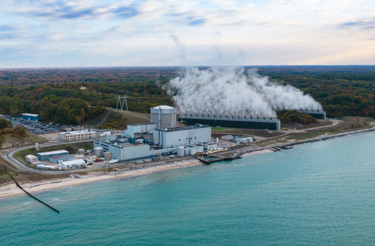 SlopHq's tweet photo. palisades is the first US reactor in history to go from decommissioning back to operating status. 800 MW of clean firm power switched off in 2022, switched back on because somebody finally wanted to buy a serious amount of electricity. https://t.co/ZFEAoBHhdx