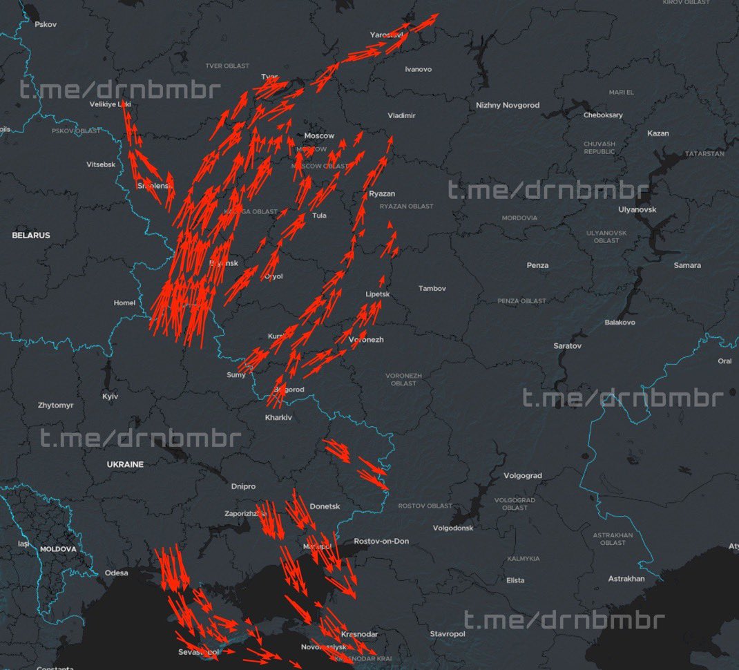 visegrad24's tweet photo. BREAKING:

Ukraine launches its largest drone swarm attack on Russia ever https://t.co/acJpjhoVMI