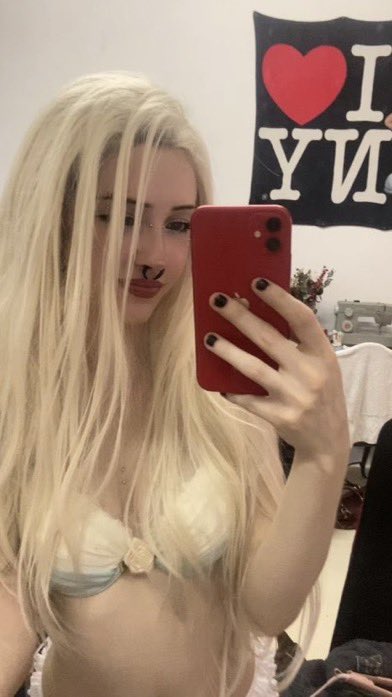 GoddessOfsping's tweet photo. I’m pretty, pay me💸 https://t.co/uP8evcT85L