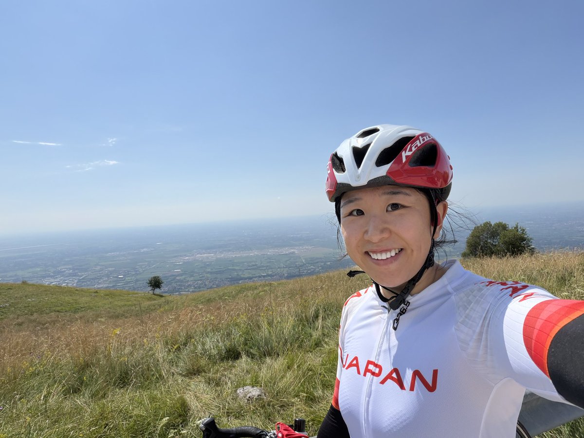 Yumi_Kajihara's tweet photo. 🇮🇹フィオレンツォーラUCIクラス1トラック🚴‍♀️

エリミネーション 優勝🥇🏆

応援ありがとうございます💖🦄

#光英科学研究所
#石心会
#Fitty
#タイケン学園
#東京ラスク https://t.co/Sid3XcZ1gi