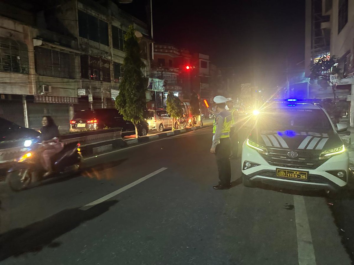 Lantastebing's tweet photo. Patroli Blue Light Sat Lantas Polres Tebing Tinggi https://t.co/CTPhfTKnPE