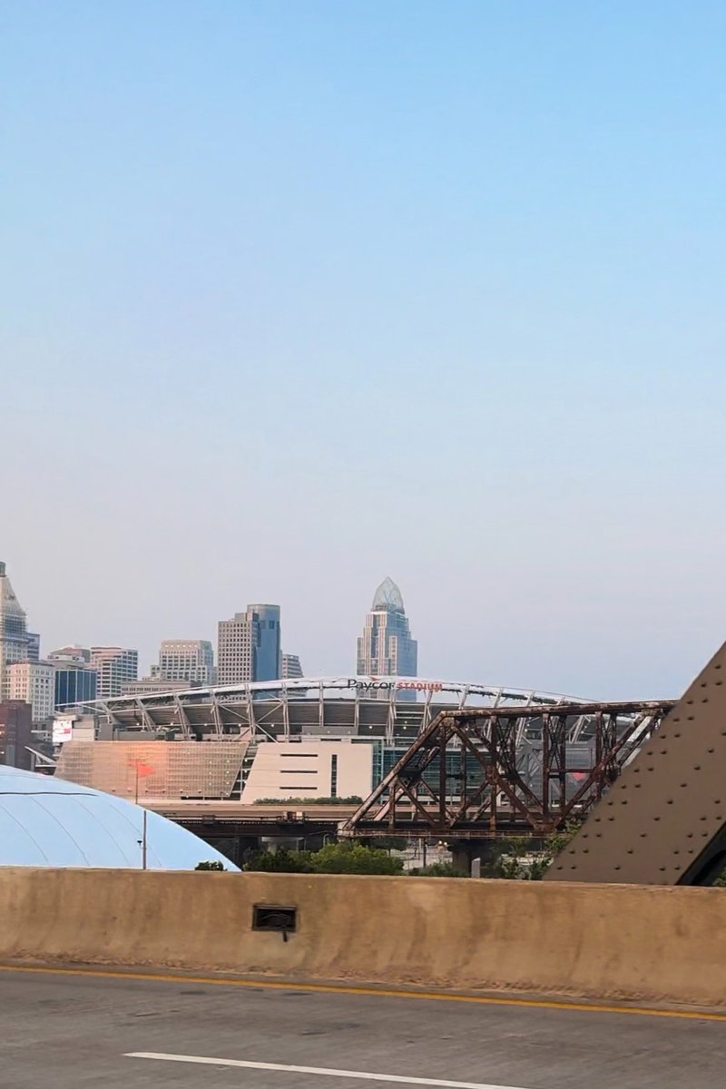 AnnieAgar's tweet photo. in cincinnati! guys this week has been UNREAL. BIG nfl news coming, we’ve been grinding behind the scenes and i can’t wait to share with you guys♥️ https://t.co/aecKFMOJlO