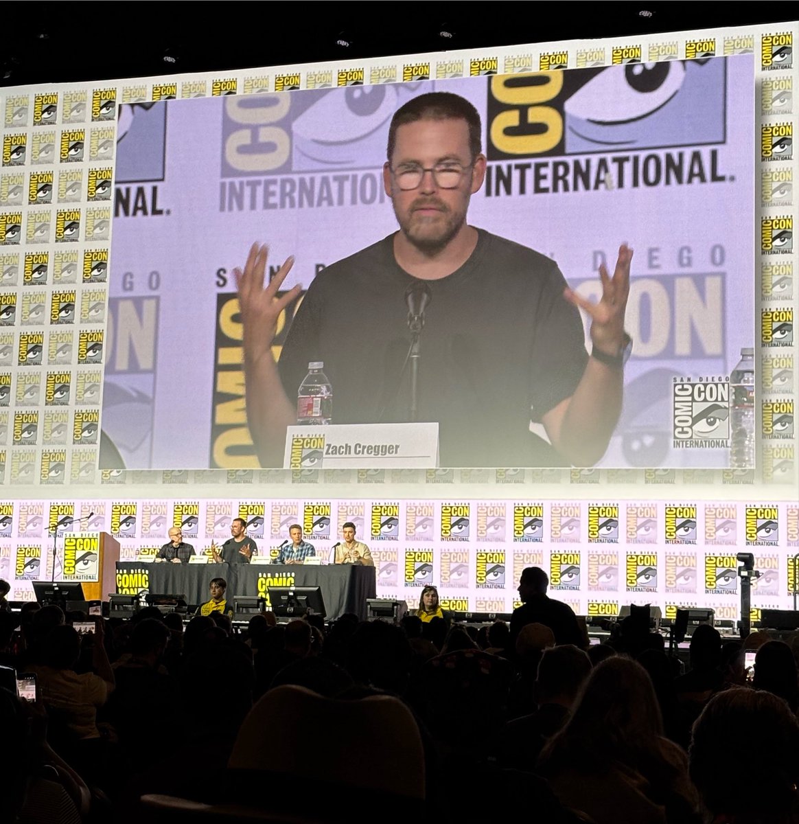 miriamvillazon's tweet photo. #ZachCregger (director of #Weapons) talks about the #Gladys movie that is in the works. #SDCC https://t.co/liJLWeG0of