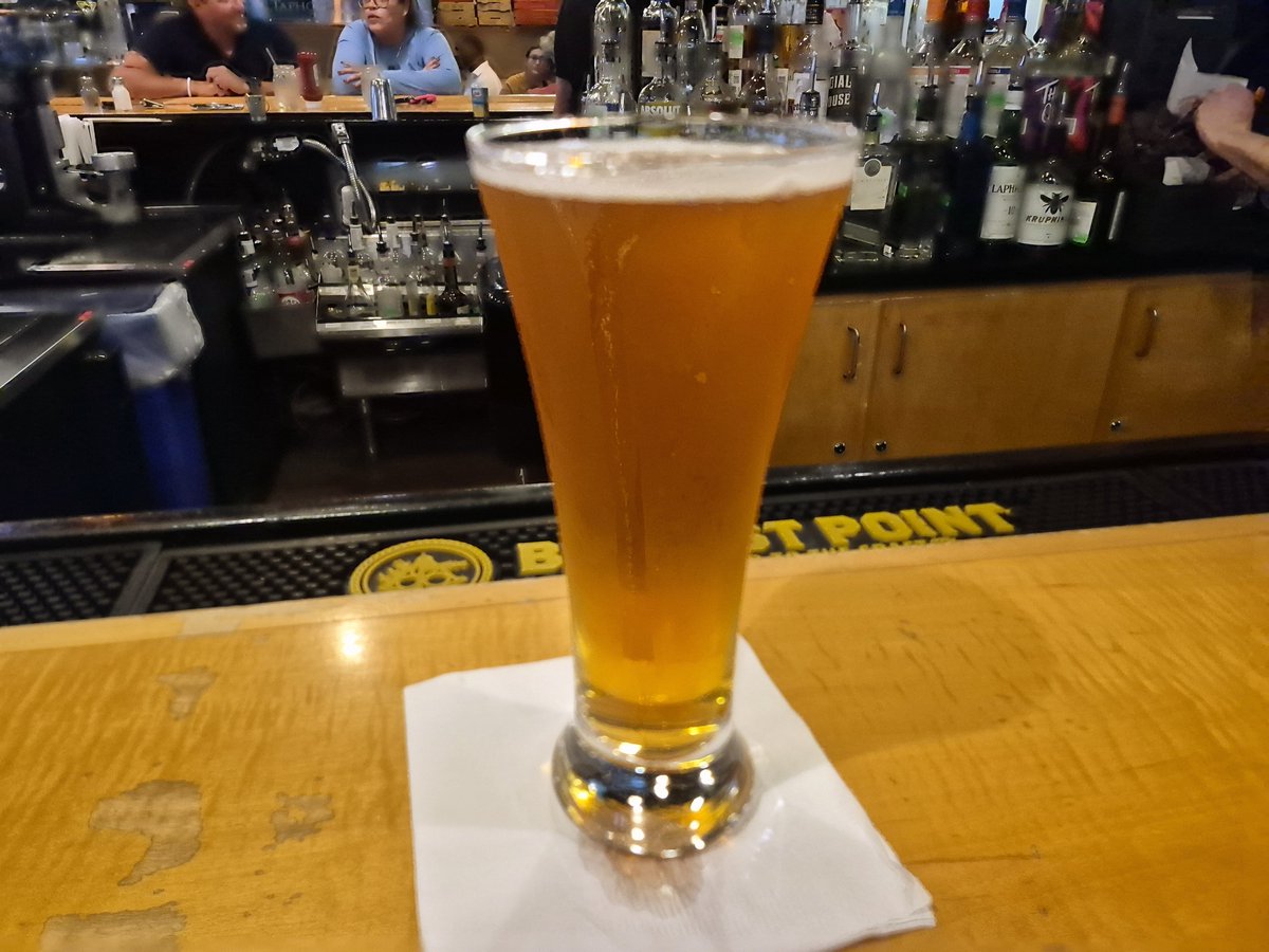 scottvillers's tweet photo. #drinkcheck #ThirstyThursday #inbeer @3floyds "War Mullet" Imperial IPA https://t.co/go915aU33w
