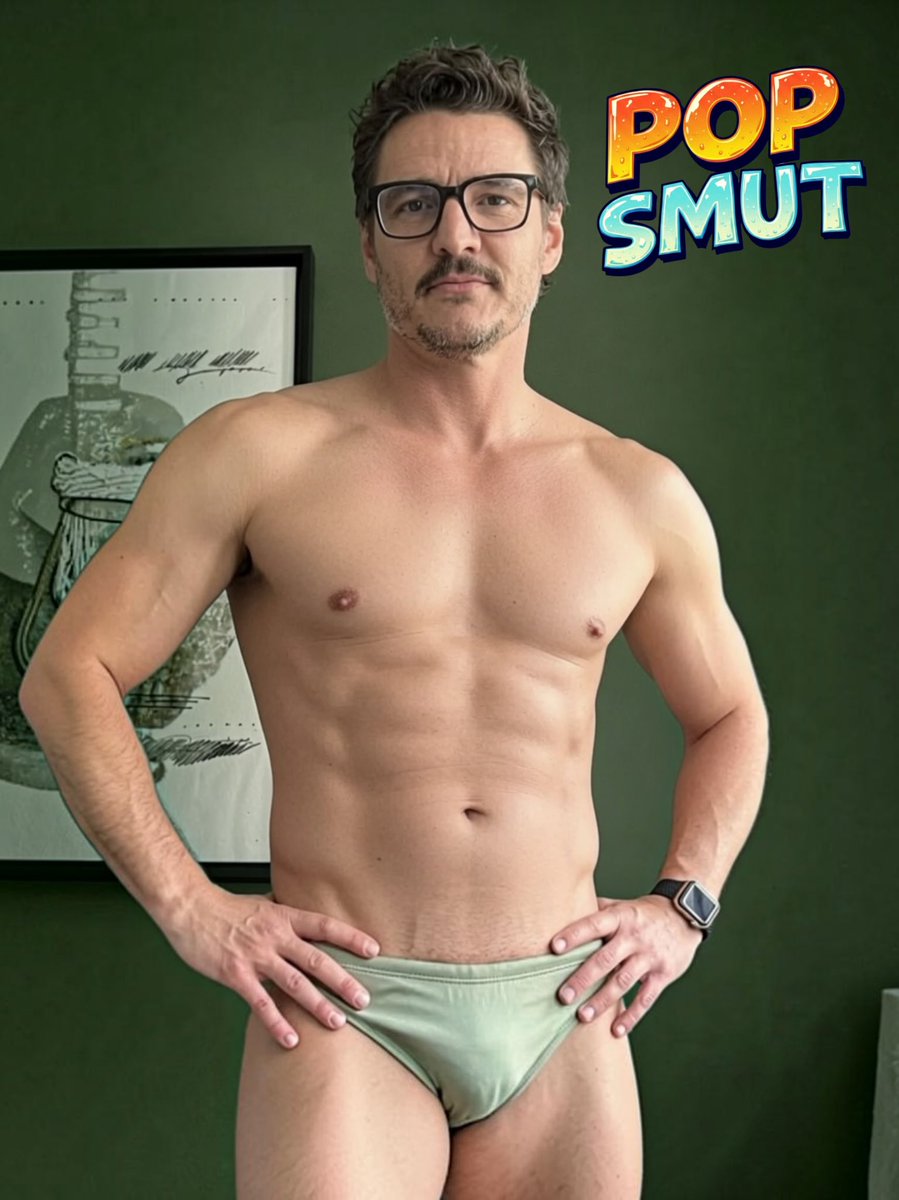PopSmut's tweet photo. Pedro Pascal in green briefs 🥵💚

#PedroPascal #gayai https://t.co/siYSrVSKm0