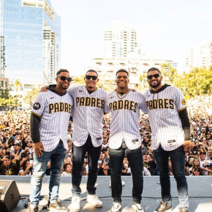 HurricaneMike73's tweet photo. @Padres Wow! It seemed so promising.... wtf happened? https://t.co/1awxvKCFuc