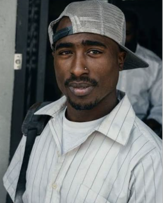 2PAC's tweet photo. Tupac starred as “Lucky” in Poetic Justice, released on this day in 1993. https://t.co/01MapfUZJG
