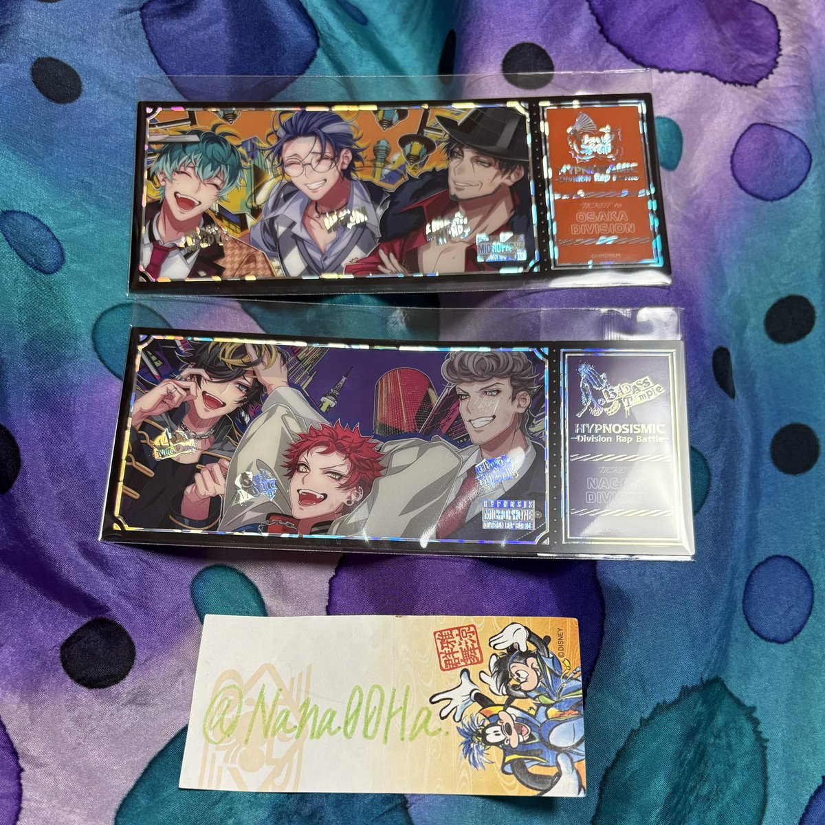 Nana00Ha's tweet photo. 【交換 ヒプマイ ヒプムビ オンラインくじ チェキ風カード チケット風ホログラムカード】

譲:E賞→三郎、寂雷、一二三
     D賞→オオサカ、ナゴヤ
　定価
求:D賞ヨコハマ> E賞 銃兎、ヨコハマ+定価・送料

郵送交換希望。
D賞ヨコハマを切実に探してます。
検索からもお気軽にお声掛け下さい。 https://t.co/EXQ2nTo4xn