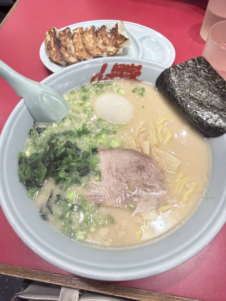 22trp_shadow's tweet photo. 久しぶりに食べた！！
美味しかった😌 https://t.co/x586AVVZop