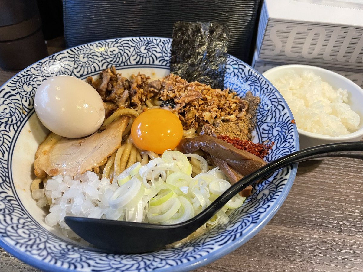 昨日はPVお願いとご相談がありゲンさん とお会いし、そのまま狼煙本店