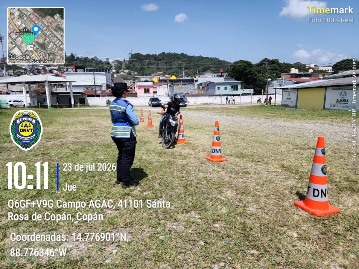 dnvt_honduras's tweet photo. #DNVT asignados en la #udep4, #Copan realizaron exámenes escritos y prácticos a conductores aspirantes a obtener su permiso de conducir por primera vez.
Fortaleciendo conocimientos en el uso correcto de las vías públicas, respeto a la señalización vial y inculcando valores. https://t.co/gz1e1llYYl