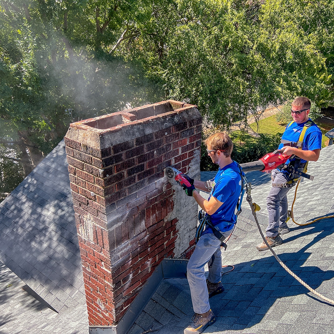 a1chimneyspc's tweet photo. Address masonry damage before it gets worse!

Freeze &amp; thaw cycles from winter weather can cause cracks in chimney crowns, flashing, caps, and masonry surfaces. 

https://t.co/AICTQ5jy6F

Call our pros at TN 931-283-2924 | AL 256-780-5224 https://t.co/ETE1Qw8Rxw