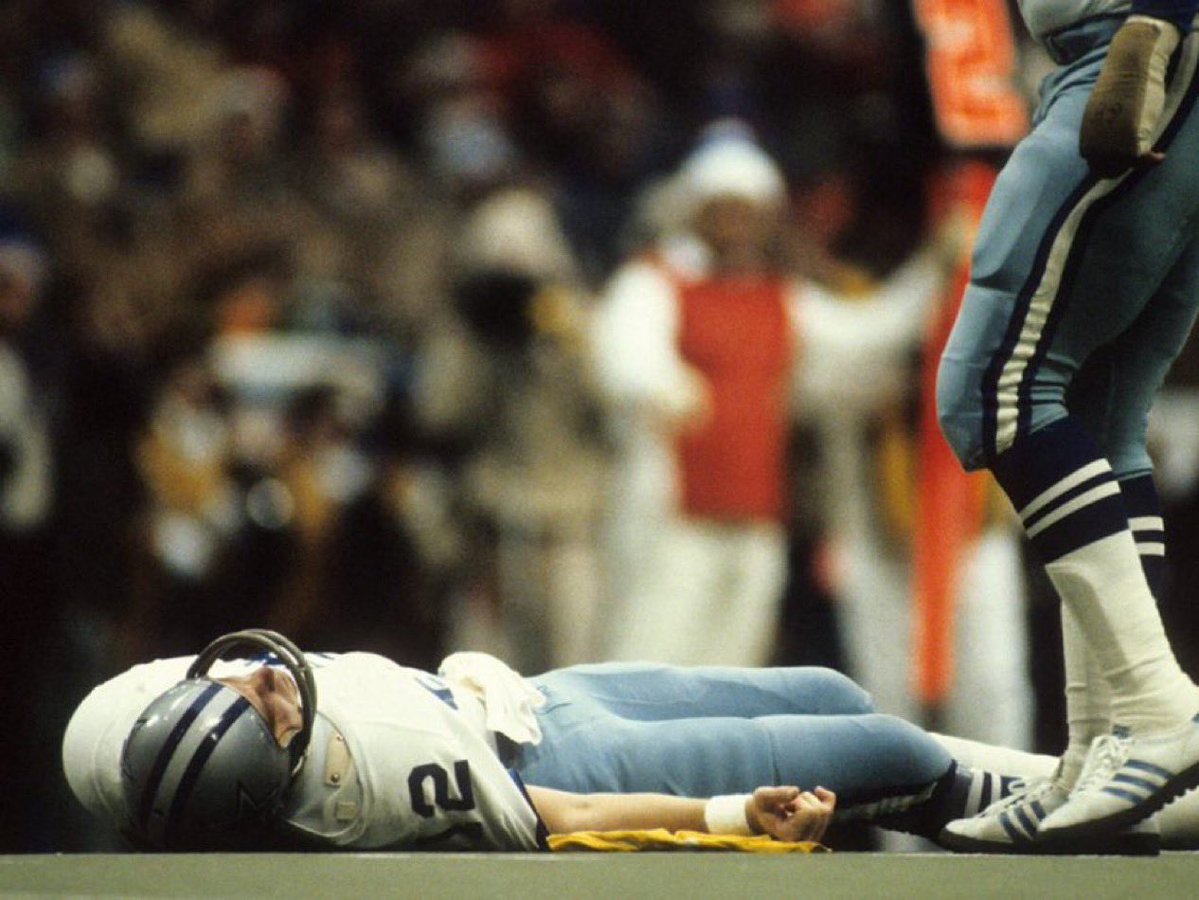 Super70sSports tweet picture