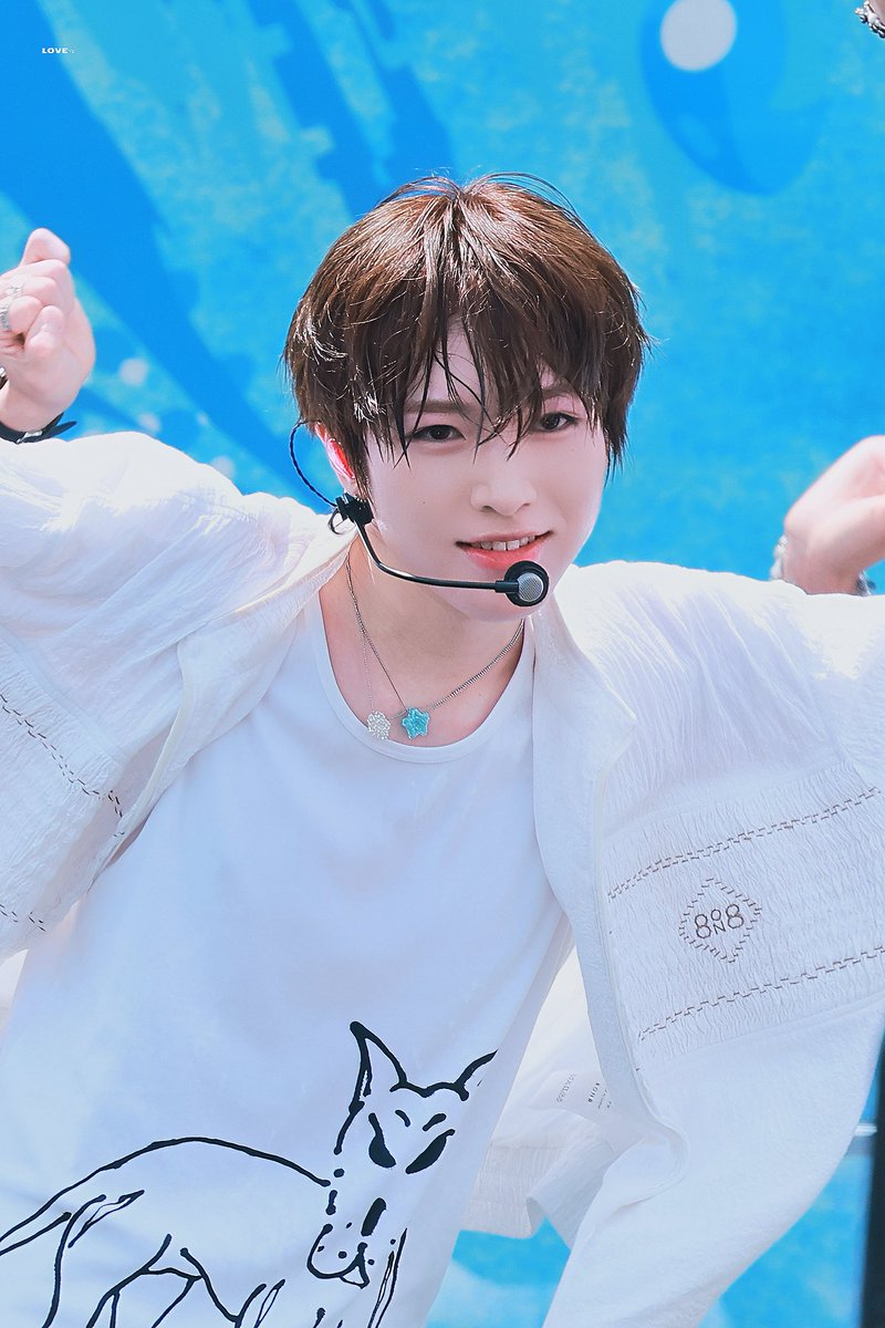 love100per_sk's tweet photo. 260724 캐리비안베이

#사쿠야 #サクヤ #SAKUYA #NCTWISH #엔시티위시 https://t.co/9G9zxpwc5Z