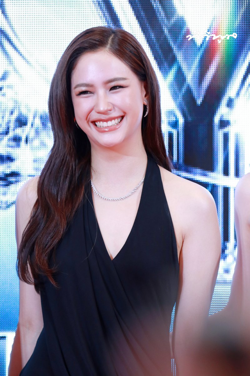 tvpoolsocial's tweet photo. เจ้มาเสิร์ฟ 3 นักแสดงสาว จากช่อง3 อุ้ม อิษยา , แทน ดวงแก้ว , หยู่ยู้ อรณิชา 

สวยม๊ากกกก 

OomeisOnYAwards
#YAwards2026xOomeis

TANYTANNN AT YAwards2025 
#YAwards2025xTANYTANNN

#อุ้มอิษยา #Oomeisaya
#แทนดวงแก้ว #Tanytannn
#หยู่ยู้อรณิชา #YUYUONC https://t.co/3p6Ls5SZli