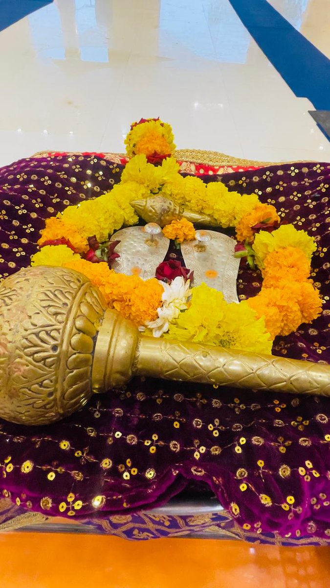bageshwardham's tweet photo. श्री बागेश्वर बाला जी सरकार के दिव्य दर्शन…
श्री बागेश्वर बालाजी सनातन मठ मुंबई (महाराष्ट्र)
24-07-2026 (शुक्रवार)
#bageshwardhamsarkar
#mumbai
#divyadarshan
#maharashtra
#balaji https://t.co/46Z5a0umUZ