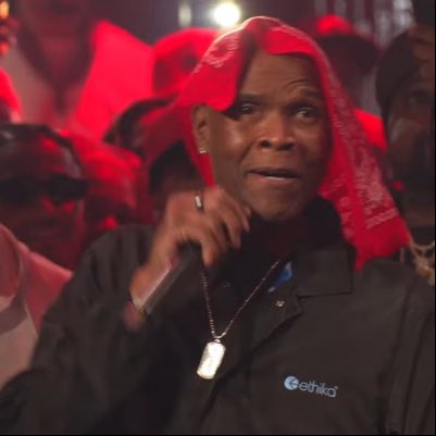 killahBEENbee's tweet photo. #NewProfilePic https://t.co/sCzjl7TtgG
