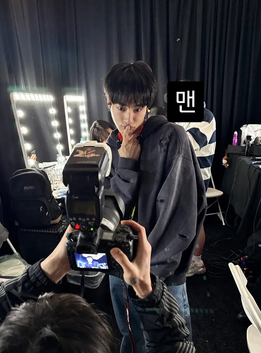 bblackjin's tweet photo. จริตนี้กูให้เลย 10 10 10 https://t.co/bseOmNKZ8f