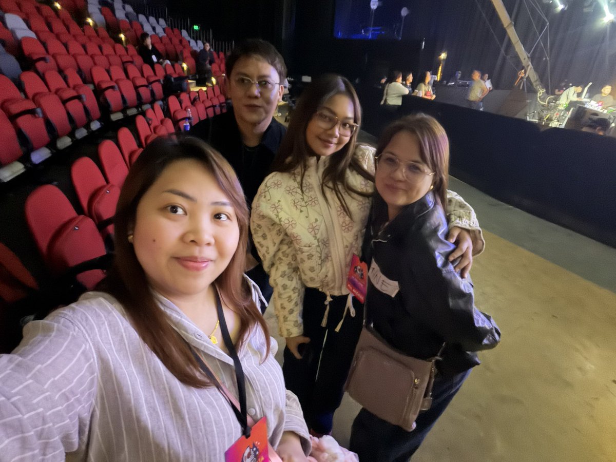 MadamYenggg's tweet photo. ASAP XP Australia. ❤️💙💚🤍🇦🇺🫰🏻✨ https://t.co/bZbDnfxhff