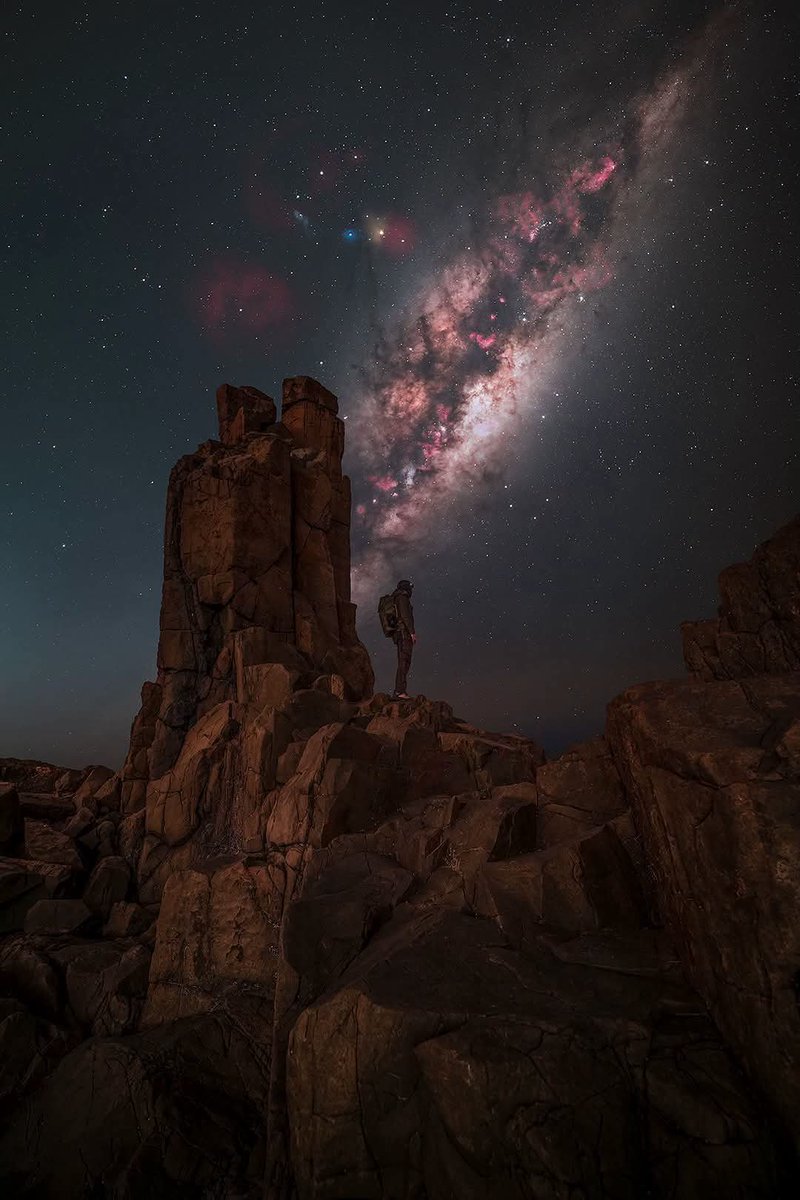 NaturePulseb's tweet photo. The sky paints dreams, the mountains guard them. 🌌⛰️ Who else would stay here all night? ❤️ https://t.co/LHOhnrn9Tw