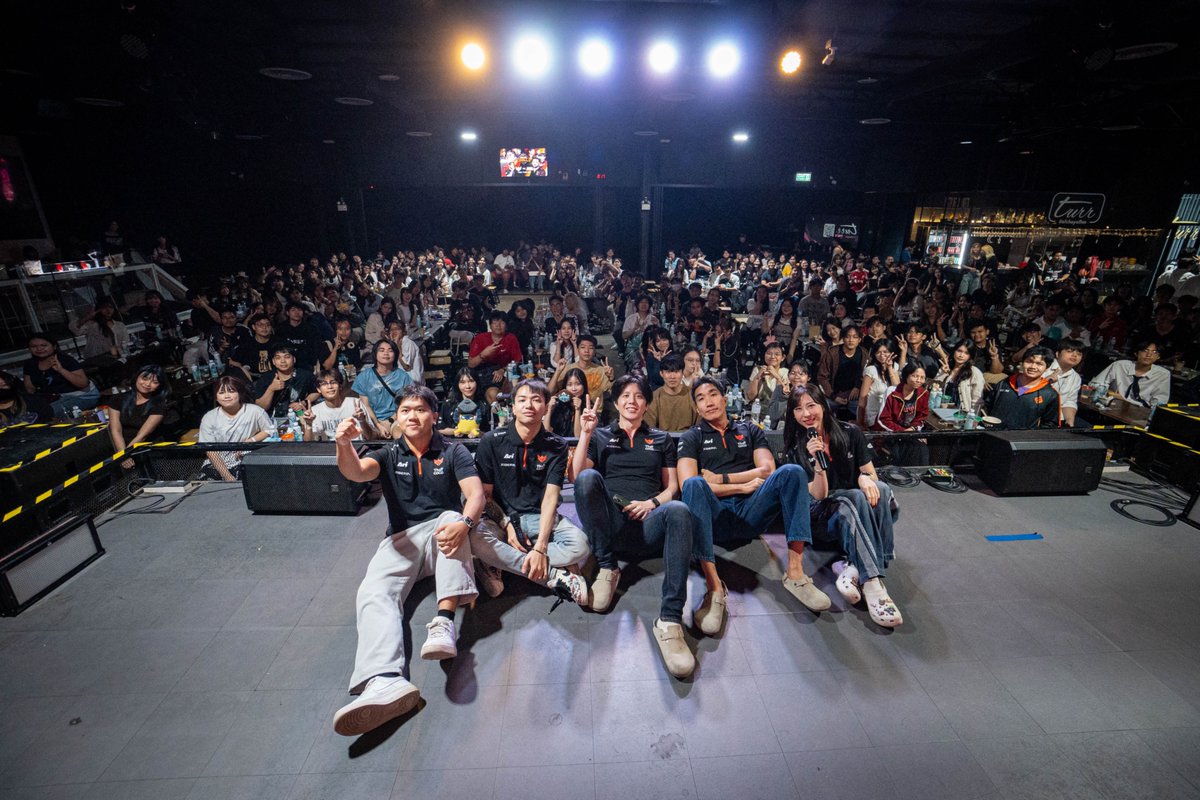 fullsense_gg's tweet photo. What an absolute blast! Huge thanks to the entire FENCE family, our streamers, and awesome partners for bringing the crazy energy to the FULL SENSE Viewing Party: VCT Pacific Stage 2 🧡
#FULLSENSE #FSVALORANT #FSFLYHIGH #VCTPacific #FSViewingParty
#CROCIRIS #ZOWIE #KOITheThailand #ไทยโคโค่ #moochiepetfood #CtrlG #CtrlGBuFF #Ari