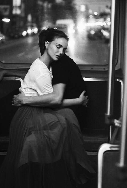 m77481070's tweet photo. "Si un jour je meurs et qu'on m'ouvre le coeur, 
on pourra lire en lettre d'or... je t'aime encore." 

William Shakespeare. https://t.co/LdZ5E6Vw2w