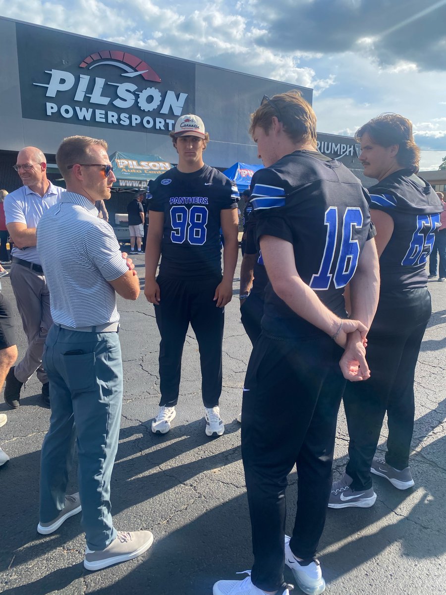 EIU_FB's tweet photo. Had a GREAT evening at Pilson Powersports‼️

#WeNotMe | #BleedBlue | #TogetherWeWill https://t.co/e6IklMrGGP