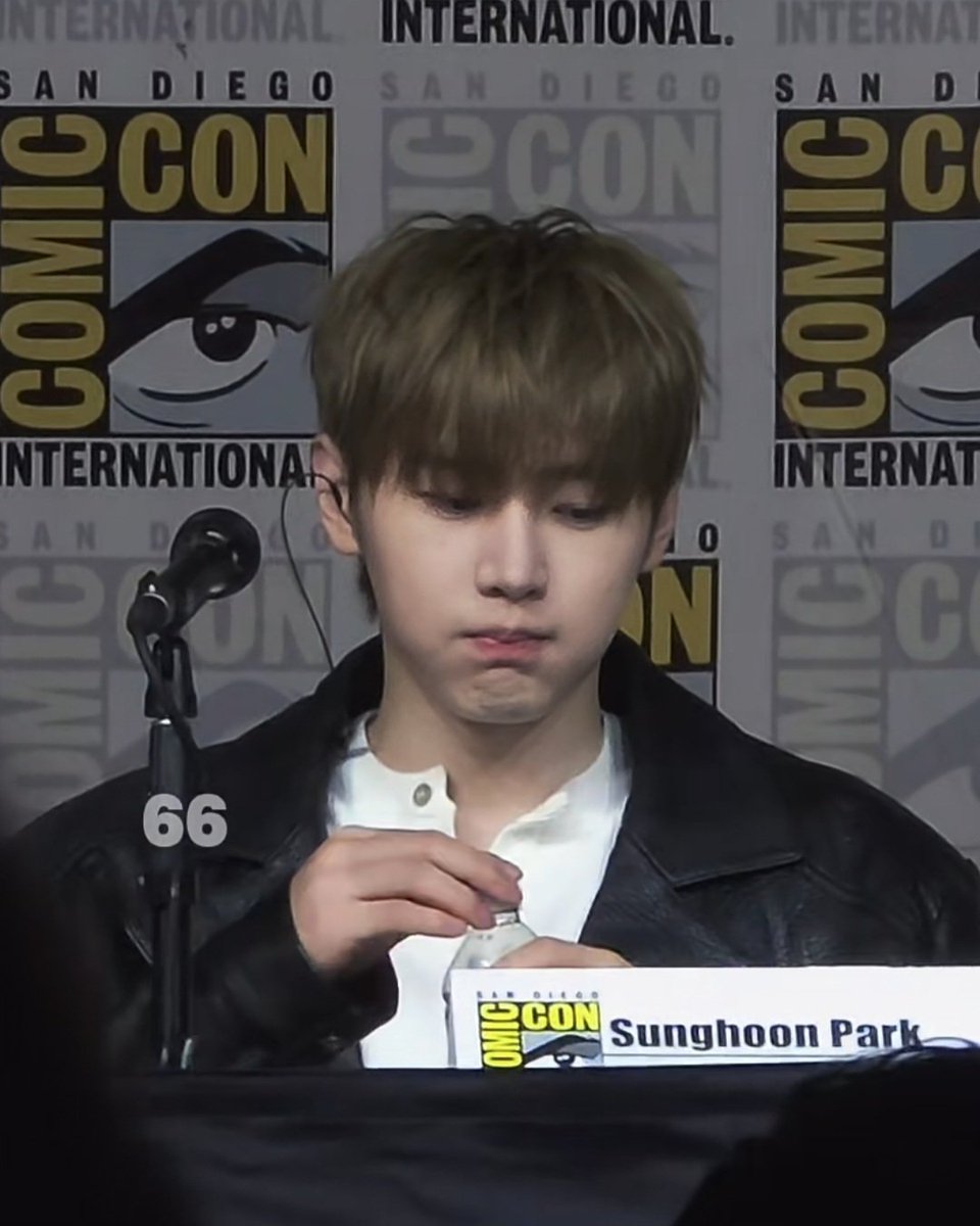byeol_ice's tweet photo. 😗😐🙄 https://t.co/N7xMivHiyB