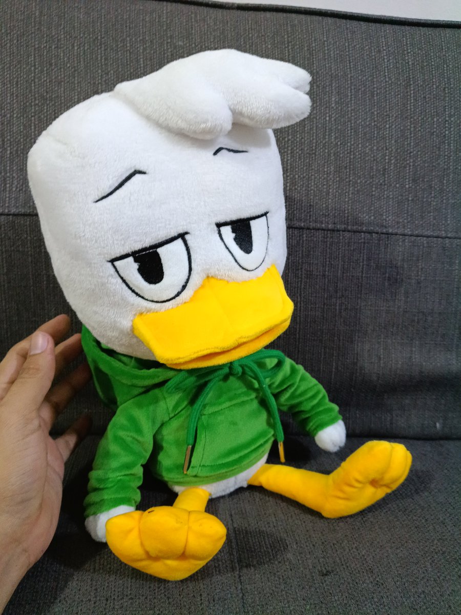 KuteArtStore's tweet photo. Ducktales Luis. Pato aventuras .  Creo que debí rellenar más una pata y mejorar la forma cuadra de su cabeza https://t.co/TGPSfxej6x