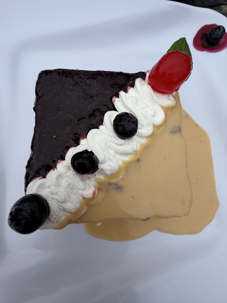 RAMOSFYAYIS's tweet photo. Un día dulce y colorido 
📍Pacho https://t.co/skiyqCWPxO