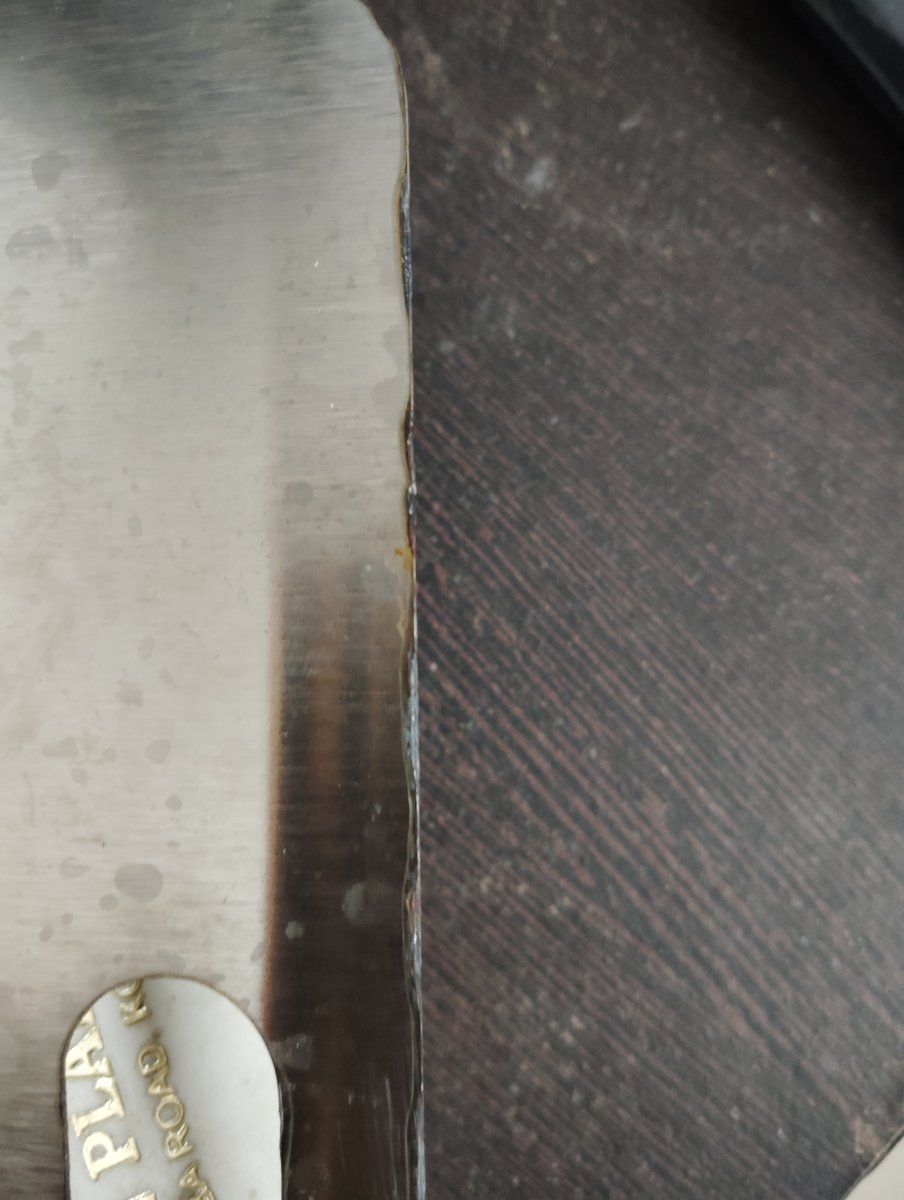 sam_theunique's tweet photo. @Swiggy @SwiggyCares @instamart_it 
Ordered this steel chopping board used once and look it's condition. Do you even check quality before sending it to the customer? https://t.co/E2DEjQI97r