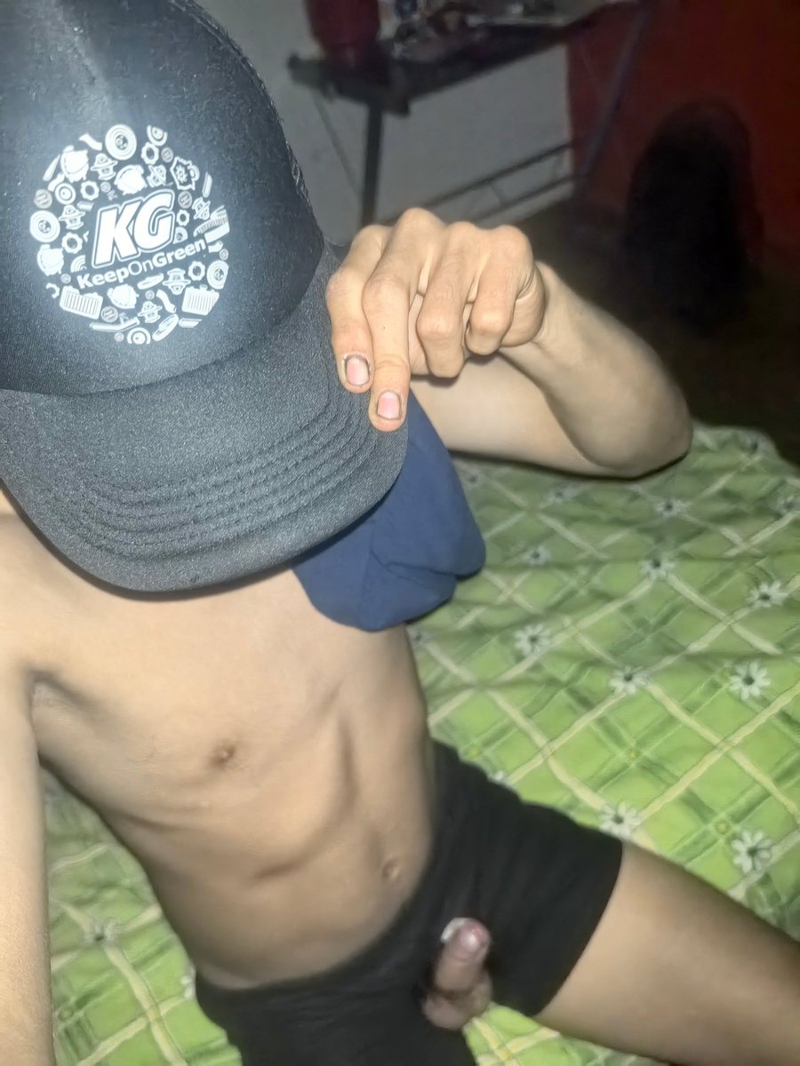 Omimen21's tweet photo. Por que ven lo que hay abajo? 🫡 https://t.co/T29WCRlJqV