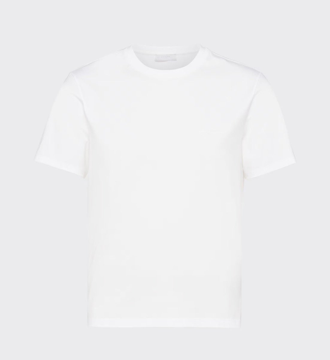 DodoFits's tweet photo. Future wearing $700 Prada White Basic Tee in his Music Video for California Girls off "The Real Me" https://t.co/8riuoShJWe