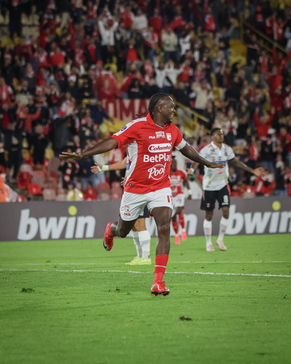 SantaFe's tweet photo. ¡El primer festejo de nuestro goleador en el 2026-II 🦁!

 @hugol1120 🔥 https://t.co/aStMWirI3x