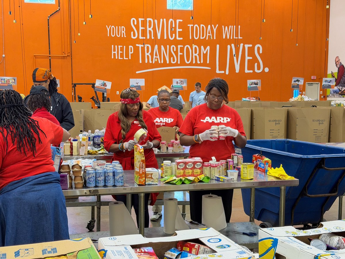 AARPGA's tweet photo. As #DayofService in honor of America's 250th birthday comes to a close.

Last Thursday, AARP Metro Atlanta volunteers and state staff packaged 17,335 pounds of food at the Atlanta Community Food Bank, helping provide 14,445 meals to families in need across Georgia. https://t.co/CfCO7OxFvG