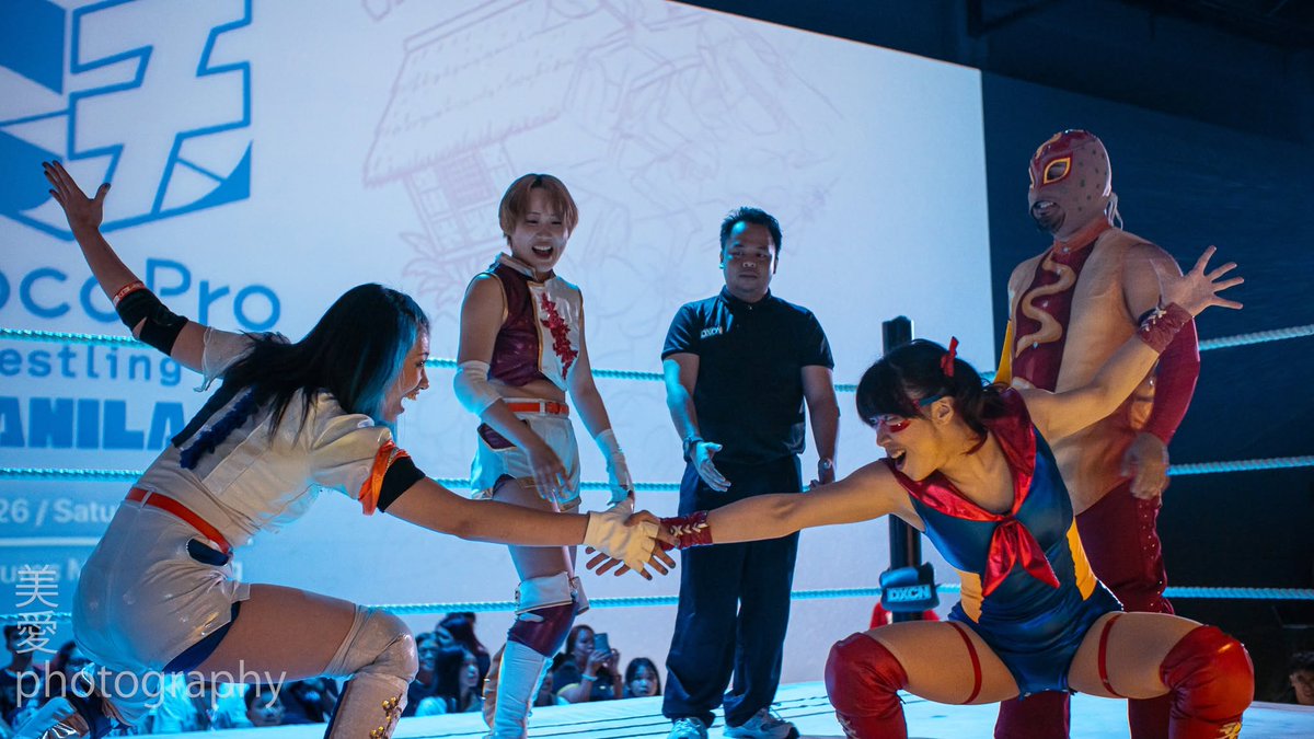 superpeeeee's tweet photo. SUPERHOTDOG vs ORANGE PANNA COTTA at #ChocoProMANILA!🍫🇵🇭
Thank you for the fun fight @chie_gtmv and @sayaka_gtmv! ❤️ From me and @peenoyhotdog 🌭
📸 @ellyphantart & HanzelBee https://t.co/hJd5sjsXQa