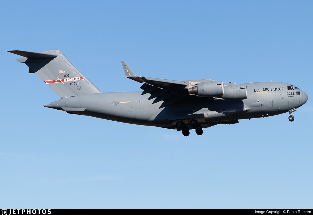 Arrest_Maduro's tweet photo. 🇺🇲U.S. Air Force C-17A Globemaster III, reg. 94-0065, hex #AE07DF, código de llamada RCH212, procedente de MacDill AFB🇺🇲 y con destino Maiquetía🇻🇪. https://t.co/fXQOgqhhdb