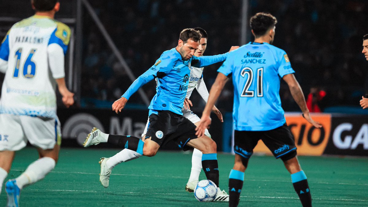 UniversoCelest's tweet photo. Partido super importante. Triunfo que vale muchísimo. Siempre es importante empezar ganando (torneo pasado la prueba). Mas aun de la forma en la que se jugo. Vi a Belgrano incluso mejor que el torneo pasado. Se mantuvo la base y eso es lo mas importante de todo. Gran debut del campeón.