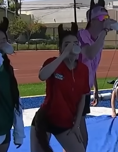 NanaSac5's tweet photo. The Most athletic chud on Twitch is back!!!! https://t.co/UKvAZ9RzUf