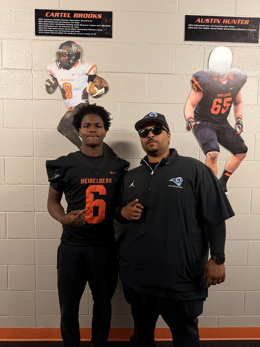 dgardnerjr1's tweet photo. Blessed to say after a great visit and great conversation with the Heidelberg staff I’ve received my 5th offer to Heidelberg!! #AGTG 

@CoachRayO3313 @DarylD20 @kevinkirk29 @BallCoachHP @TheD_Zone @Bryan_Ault @AllenTrieu @MIexposure @MichFBFrenzy https://t.co/gGON9DAGLF