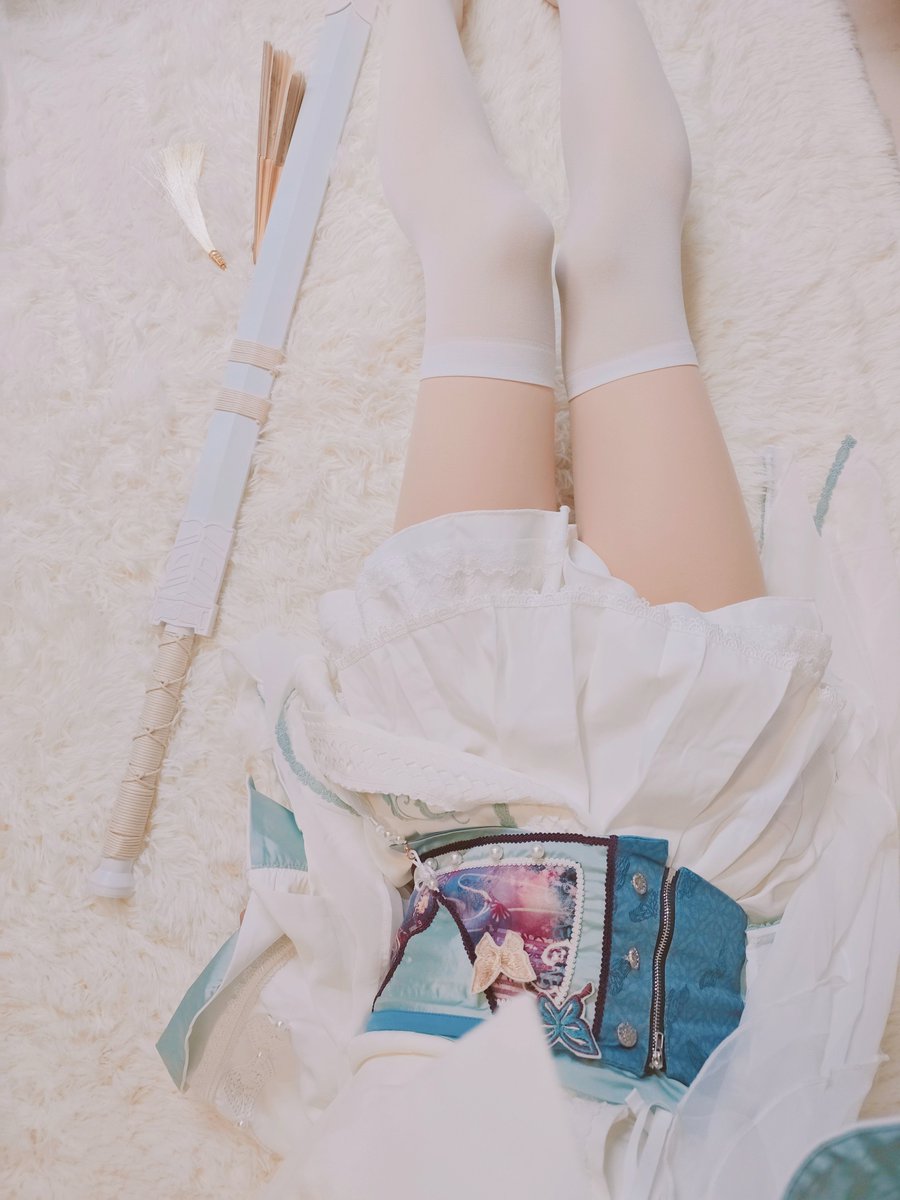 Shijiu_bai's tweet photo. ——说出一个你最讨厌的人的优点？
——之前对我很好 https://t.co/FxBDxEUZmH