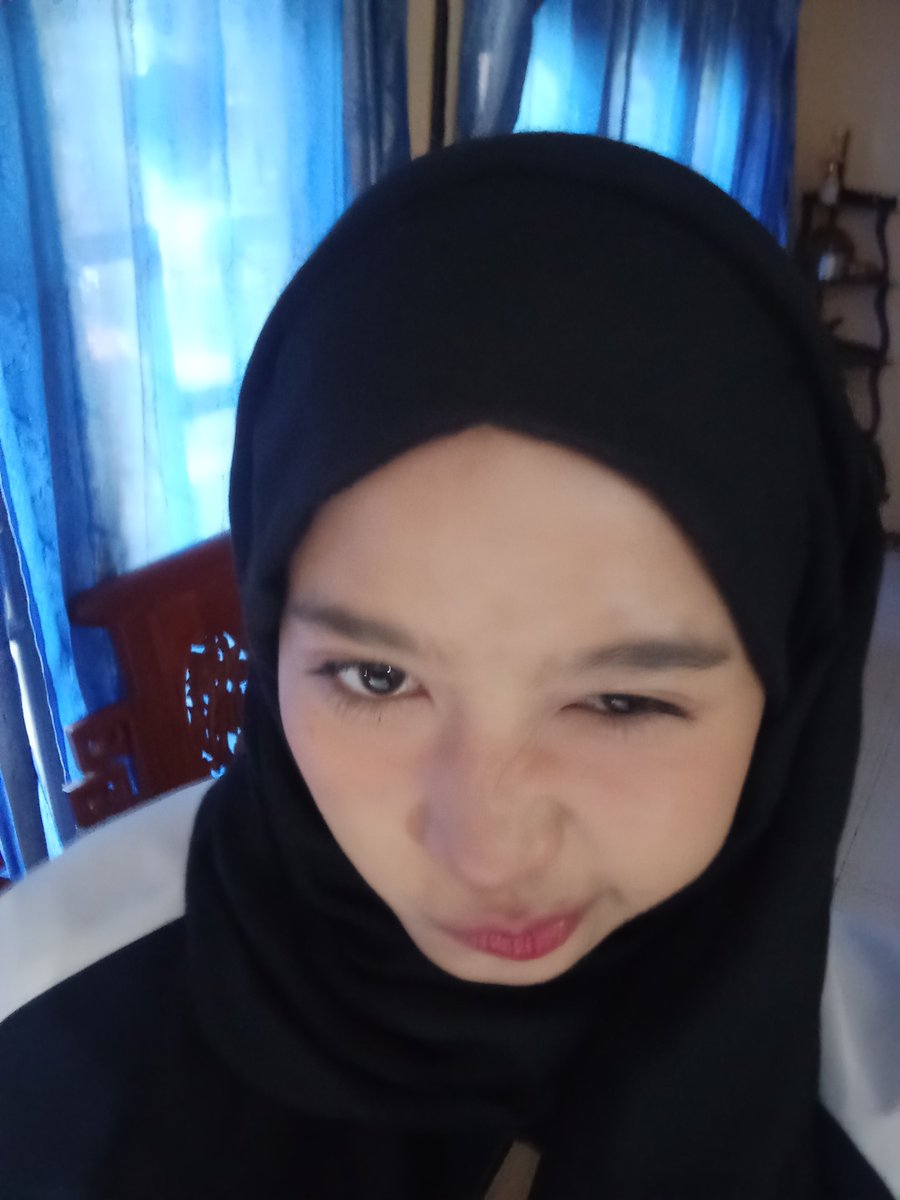 Enamourns's tweet photo. pap buru-buru mau berangkat ke poldes. https://t.co/wT5xxwCtyU