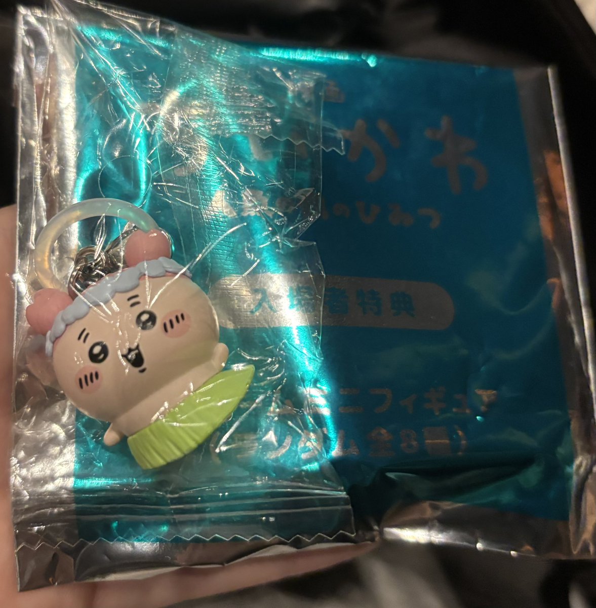 koronoeru's tweet photo. 【交換】  ちいかわ 映画 めじるしアクセサリー

譲  古本屋

求  ちいかわ モモンガ

現在レイクタウンにおります。郵送での交換も可能📮
お気軽にお声掛けください🙇‍♀️ https://t.co/b9f0w3DvnT