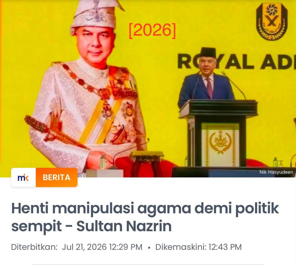 liyana_marzuki's tweet photo. RECYCLE

Saya pernah terbaca sebuah kajian oleh UKM. 
Ia nyatakan, setiap kali berlaku pilihanraya di Malaysia, kesenjangan antara kaum akan meningkat. Ini dapat disaksikan sejak kita merdeka. 

Parti2 akan recycle gunakan isu kaum dan agama untuk mereka dapat undi kita. Lepas dah habis pilihanraya akan slow down punya. 

Isu recycle sejak zaman 70an. 
Isu kuil, babi dan arak untuk naratif orang Melayu Islam. 
Isu Taliban & minoriti ditindas untuk bukan Melayu. 
Isu pendatang untuk Sabah & Sarawak dan kini turut digunakan di Semenanjung. 

Bukan untuk menidakkan isu ini. Ada validnya. 

Tapi sama ada isu ini dikupas untuk bina negara. 
Atau ditunggang untuk bina kuasa. 
Itu kita yang perlu menilai. 

*************

Dalam JPO Pemikir Negara x Prof Madya Mohd Yusri Ibrahim (ILHAM Centre) yang akan ditayangkan malam ini, beliau katakan pada saya yang politikus akan sentiasa menjual produk mereka. 

Ada yang jenis baik, tahu sempadan untuk menjual. Tiada scam and force selling. Tapi ada juga yang main langgar, tak kiralah halal haram, agar naratif mereka terjual. Kuasa punya pasal. 

Makanya kita yang kena berwapada. Jangan terus telan semata.  

Saya selalu percaya. 

‘If you want to change politics, you have to change the society’. 

Sebagai pengundi dan pembeli naratif, elakkan terlampau taksub dengan naratif kaum dan agama. Banyaknya ditunggang jua untuk kuasa. 

Lepas dapat kuasa, set2 ini berpeluk sakan bersama. 

DAP dan MCA pernah bertukar2 jadi Kafir Zimmi (kawan kita) dan Kafir Harbi (lawan kita) ikut parti agama punya selera. Kalau rajin baca sejarah politik, anda akan sedar punya. 

*****************

Saya selalu look up kepada Sultan saya untuk dapat wisdom politik bina negara. 

Dah berulang kali Baginda ingatkan jangan manipulasi isu kaum dan agama. Akan rosak negara. 

Tapi typical sesetengah orang politik. Mereka menggunakan siapa saja. Kalau Raja boleh jual produk mereka, mereka sanjung. 

Kalau tidak kena selera, sampai ada pasang2 niat nak Raja turun takhta. 

Tengokkan lepas PRN N9 nanti. Bagaimana akal orang politik bila mereka ingat merekalah paling berkuasa dalam negara. 

Berhati2 lah kita. 

Setia kita kepada Raja dan Negera. 
Kepada parti dan pemimpin, jangan kita taksub mengkhinzir buta. 

Salam hormat,
Liyana Marzuki