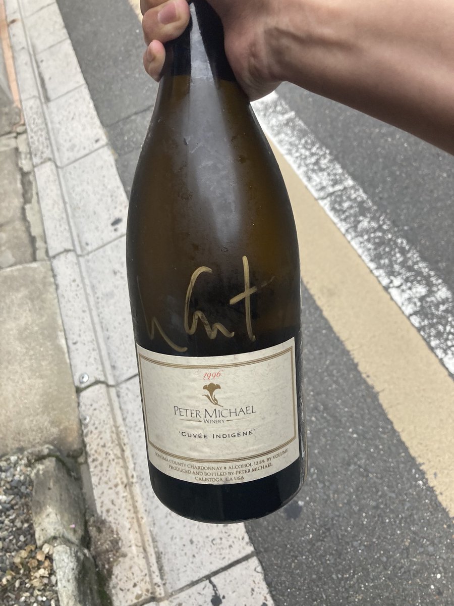fq_x4's tweet photo. 先週の関西同年代ワイン会
初夏に飲むラインナップやけど飲みたいと思った時が飲み頃（）
また年末年始かな🙋‍♂️ https://t.co/lXDuLJpo2o