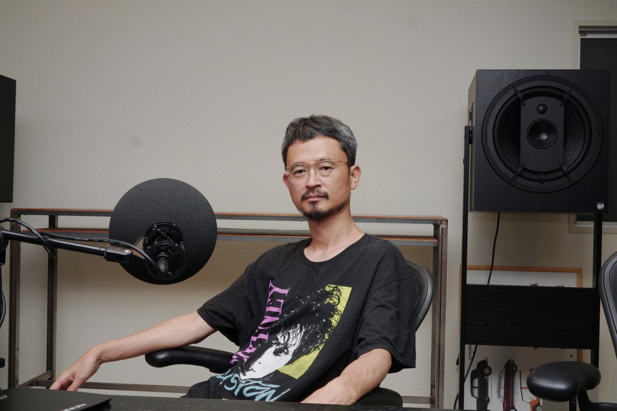 CITROEN_JP's tweet photo. 新しいカルチャーが生まれる場所から、長岡亮介がお届けするラジオ番組
「CITROËN STUDIO CONFORT」
【J-WAVE】毎週土曜 22:00~22:54放送

今回は皆さんからのメッセージを紹介する「マイクとわたしとお便り」。最後までお付き合いください。

過去OA内容の紹介はこちらから。
https://t.co/c2wxRpI8D1 https://t.co/R2AbnyDNq1