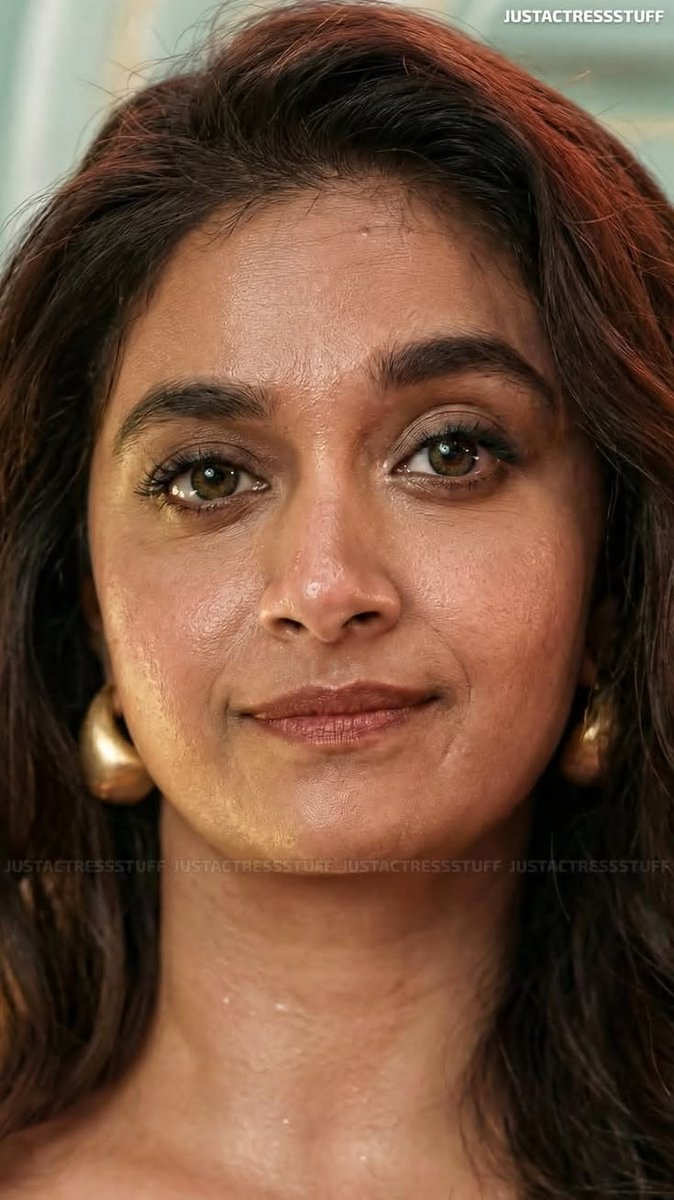 Kanji_queens's tweet photo. Vara vara keerthy romba mood akura athum verum moonji ah kaaatiye ,apram akkul 😋 innaiku full payasamum keeethiku than 🤩
@KeerthyOfficial #keerthysuresh #keerthysureshhot https://t.co/xyxwab7RP9