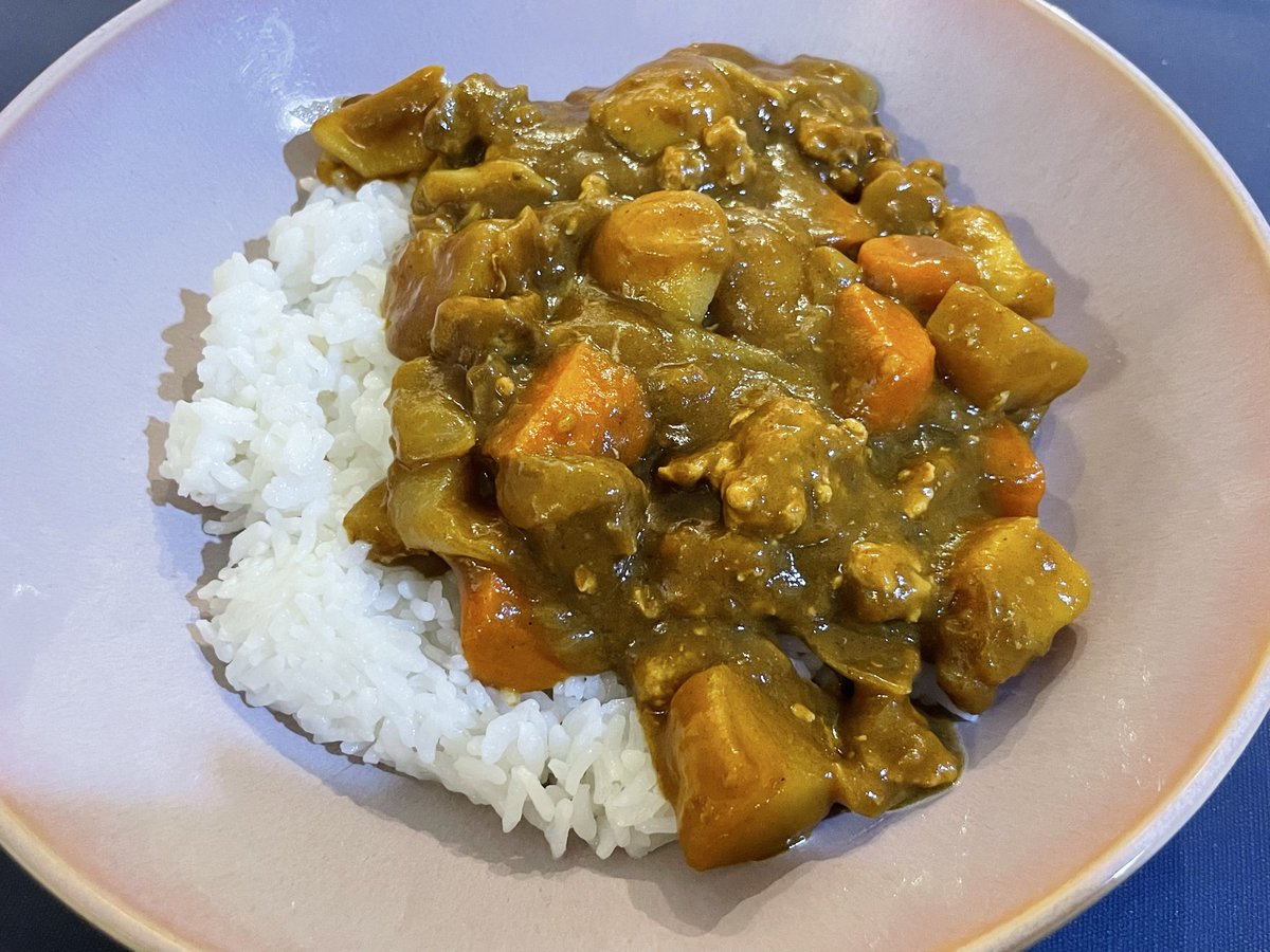 mirko01041007's tweet photo. 今夜はカレー🍛👩🏻‍🍳 https://t.co/FILe2qfr1A